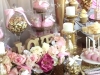 Slatki sto-dekoracija za slatki sto-dekoracija slatkog stola-kolaci-cupecakes-roze zlatna dekoracija slatkog stola-muffins-cakepops