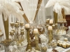 Slatki sto-dekoracija za slatki sto-dekoracija slatkog stola-kolaci-cupecakes-zlatna dekoracija slatkog stola-muffins-cakepops-perje-belo perje-dekoracija belim perjem