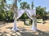 fotozona - pozadine za slikanje - pozadine za vencanje - dekor dela za vencanje - zelenilo i bele ruže - pampas IMG-8121